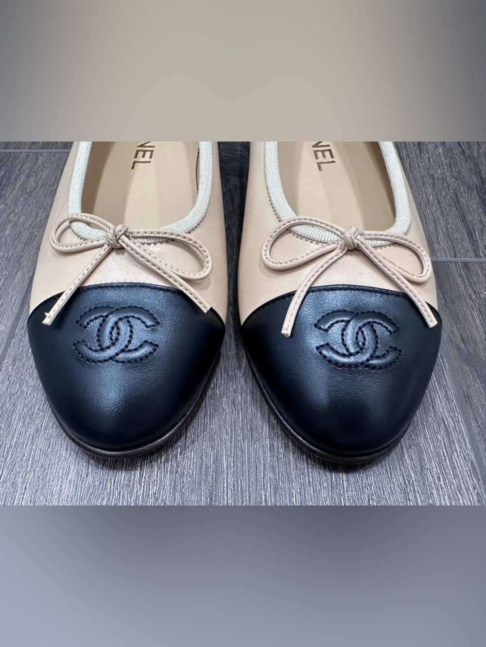 CHANEL Beige and Black Cap-Toe Ballet Flats - Picture 2 of 16